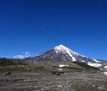 К вулканам на Авачинский перевал и океан -Халактырский пляж за один день