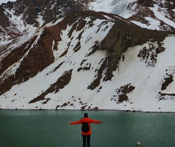 Озеро Маншук на высоте 3600 м н.у.м.