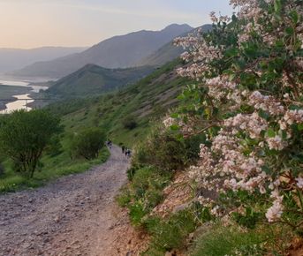 Поход к водопадам Фата невесты и Пальтау