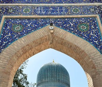 Швейный тур в Узбекистан: погружение в мир тканей и магию востока в женской компании