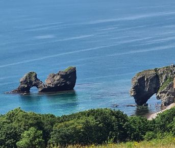 Морская экскурсия Берег сказки - путешествие к полуострову Краббе