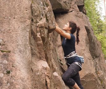 Малые Скалы. Однодневный скалолазный выезд из Петербурга