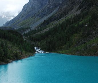 Треккинг в долину реки Маашей, к Каракабакским и Шавлинским озерам
