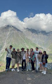 Казбек и конная прогулка в горах