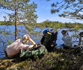 Скальные озера Карелии. Пеший поход с палатками из Санкт-Петербурга