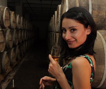 Авторский Винный тур в женской мини-группе - 15.03-22.03.2025