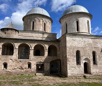 Ивангород Елизаветино: морские ежи, миноги, крепости, усадьбы