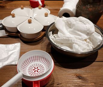 Выходные в Гатчине: с мастер-классом по изготовлению сыра