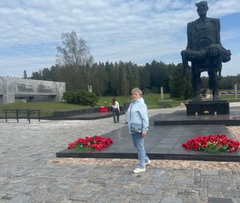 Экскурсия в Хатынь с трансфером из Минска