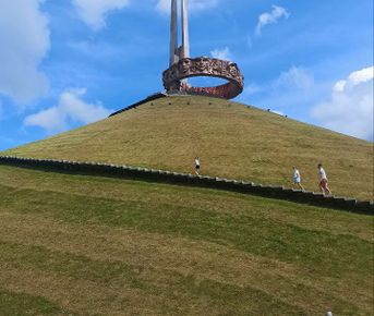 Экскурсия в Хатынь и Курган Славы с трансфером из Минска