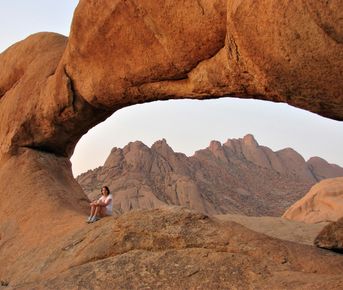 Намибия: закрытая разведка с организаторами - дюны, океан, сафари (только 2 места)