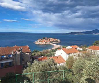 Бар - Будва - Бар на яхте за два дня.