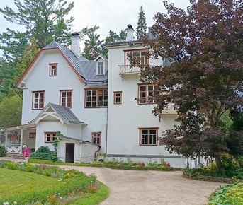 Богемные выходные: променад по усадьбам Южного Подмосковья