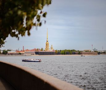 Экскурсия Петровский Петербург с очками виртуальной реальности