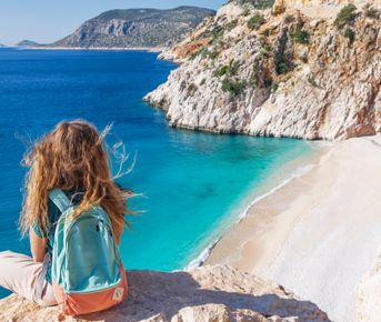 Из Кемера в город Каш и на пляж Капуташ (с яхтой, гидом и обедом)