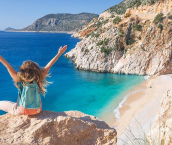 Из Анталии в город Каш и на пляж Капуташ (с яхтой, гидом и обедом)