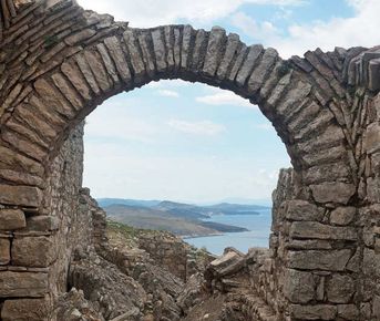 Христианское наследие страны орлов и…немного морского прибоя