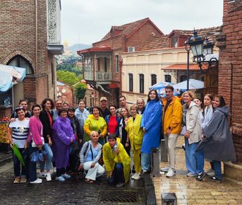 Горы, вино, великая история и люди! Яркая Грузия!