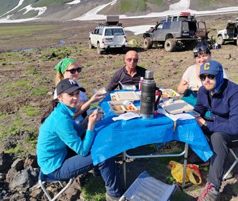 Знакомство  с городом и  чёрный песок на халактырском пляже