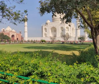 Рассвет у Тадж Махала и сокровища Агры