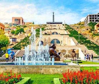 Индивидуальный пеший обзорный тур по городу 