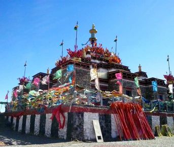 Доступный Тибет: монастыри и Эверест