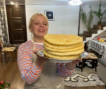 ЭКСКУРСИЯ МАСТЕР КЛАСС ПО ПРИГОТОВЛЕНИЮ КАРАЧАЕВСКИХ ХЫЧИНОВ