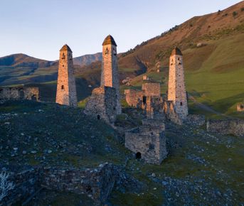 Самые красивые и безлюдные места Горной Ингушетии вместе с фотографом