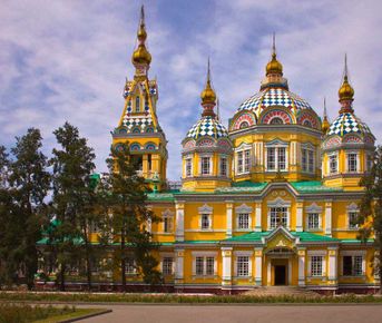 Пешеходная экскурсия от Алматы до Верного