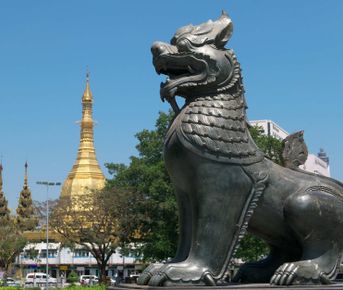 Пешком по колониальному Янгону