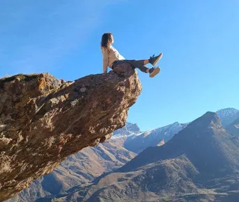 Язык тролля и голубые озера В.Балкарии (цена на машину)