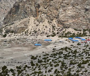 Поход в долину Нар Фу в Непале