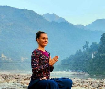 Гармония и сила. Йога - ретрит в Ришикеше