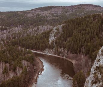 Сплав по реке Белая Скалы и пещеры