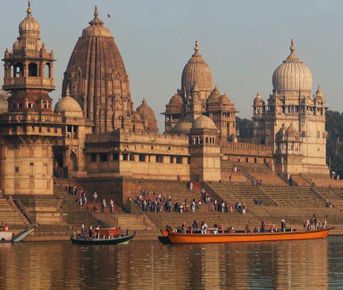 Откройте Индийский триптих: Дели, Кхаджурахо, Варанаси