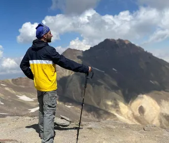 Восхождение (подъем) на южную вершину горы Арагац