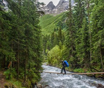 Поход по 8-му маршруту: через горы к морю