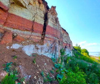 Старая Русса, остров Липно и теплые краски Ильменского глинта