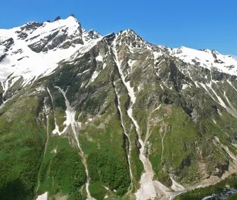 Притяжение Эльбруса