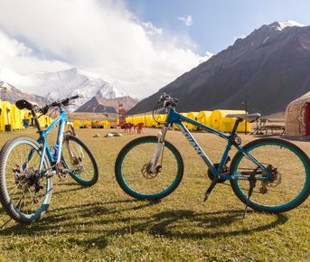 Самый комфортный отдых на Памире с легким хайкингом и погружением в жизнь кочевников