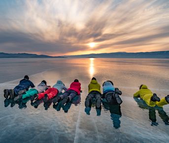 Зимний Байкал. Коньки и лед (всё включено)