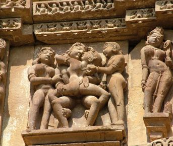 Тур по Золотому треугольнику с эротическим храмом