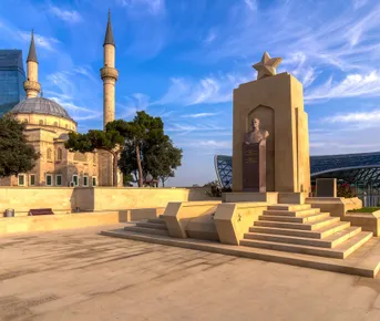 Баку - Париж на Кавказе