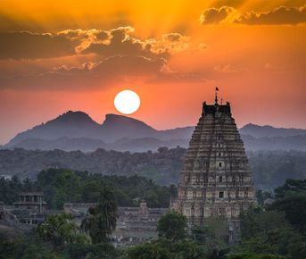 Жемчужины Карнатаки: Хампи, Бадами, Паттадакал