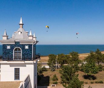 Тамань: вино, сыр и лотосы  винный тур на Таманский полуостров