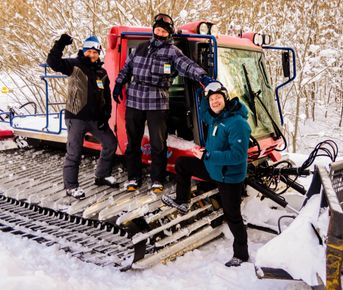 Три выходных дня на горнолыжных курортах! Банное и Абзаково, Южный Урал.