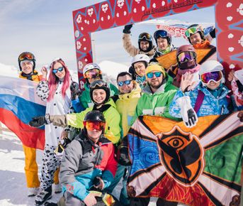 Tomorrowland Winter 2026 для компании от 6-10 человек