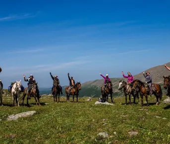 Конный тур к цепочке из семи Каракольских озер