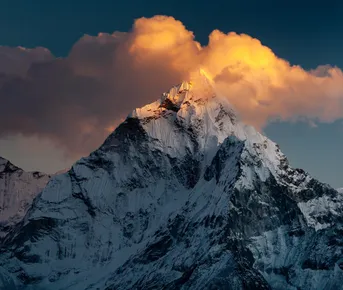 НЕПАЛ: ТРЕККИНГ К ЭВЕРЕСТУ