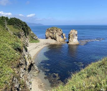  Мыс Великан с ночевкой на берегу Охотского моря (индивидуально или для готовых групп) 